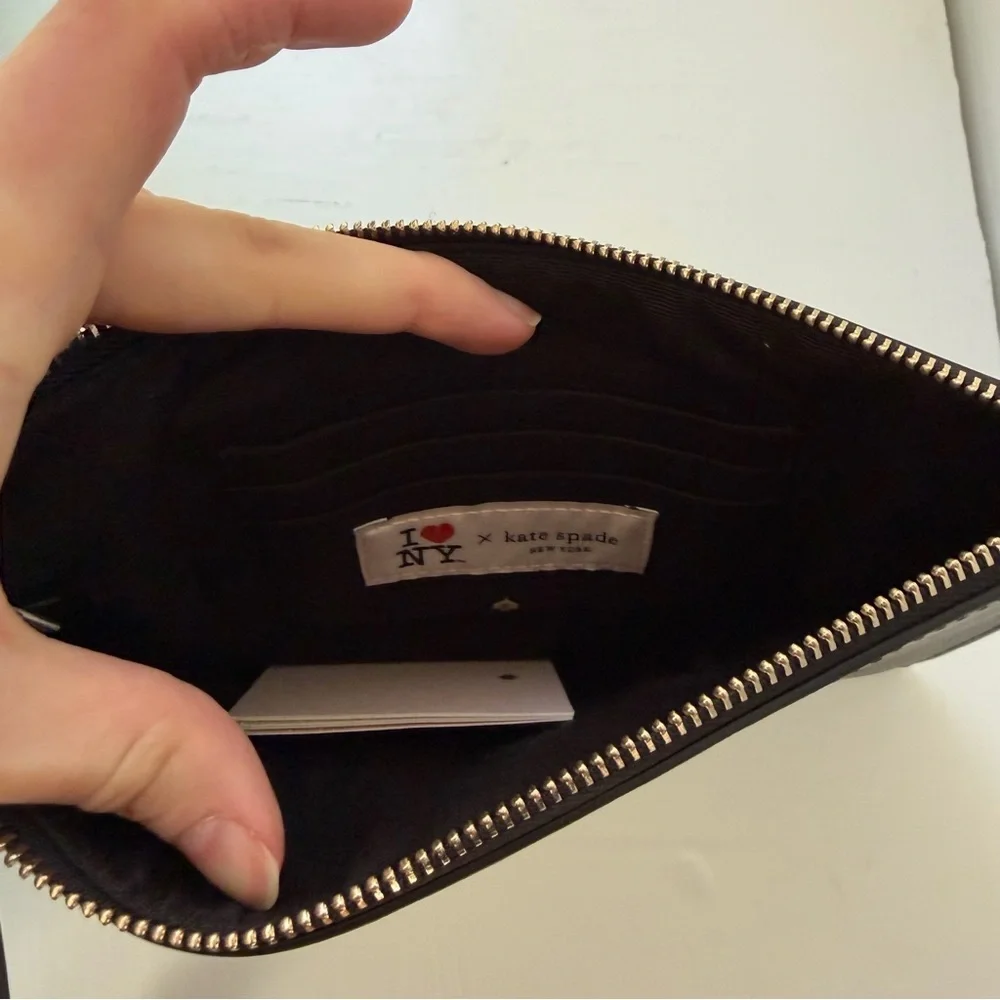 NWOT Kate Spade I Love NY Leather Wristlet Clutch Black Red Heart NYC